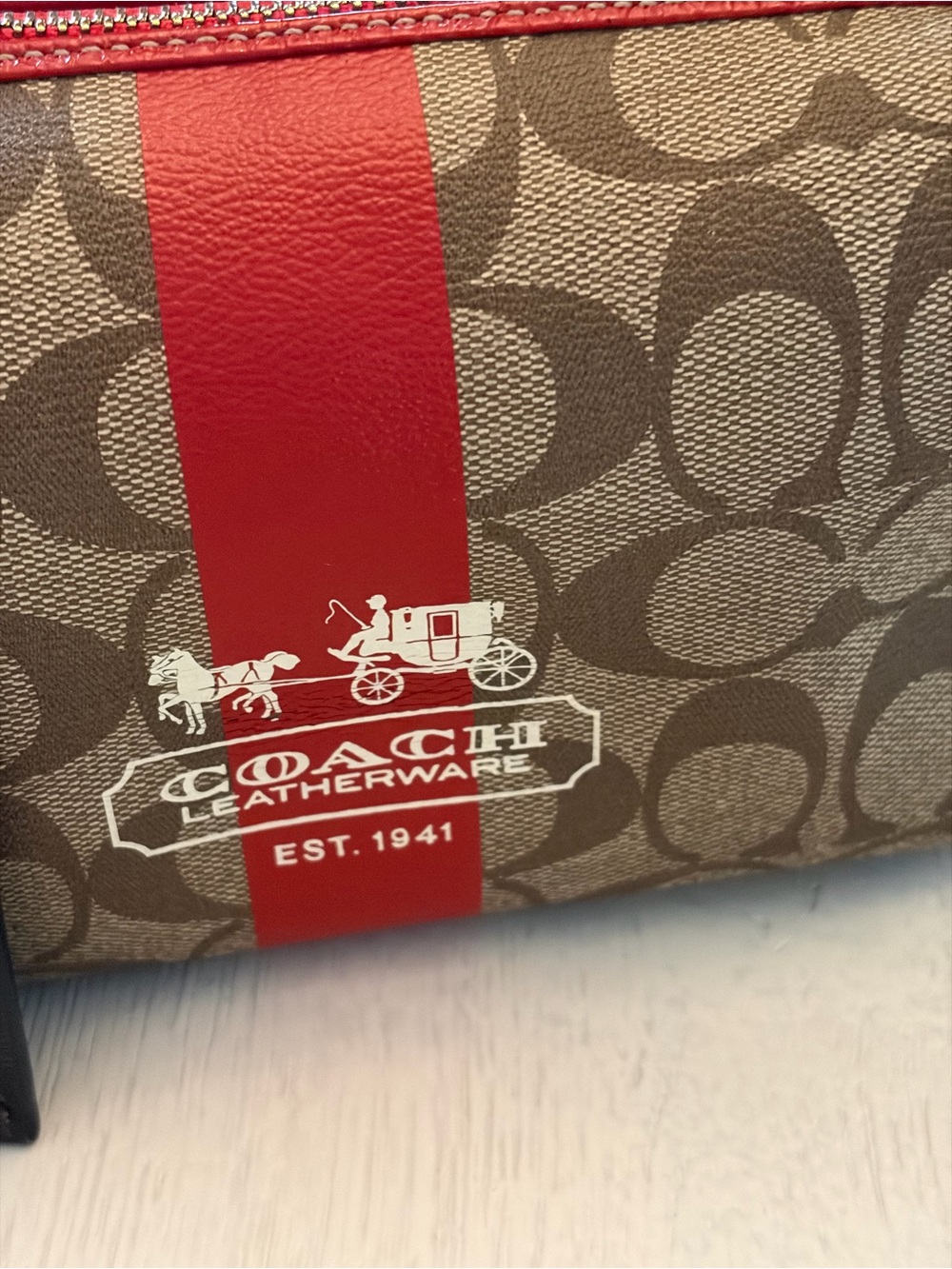 Coach Signature Canvas Shoulder bag with Card Case - Picture 3 of 9